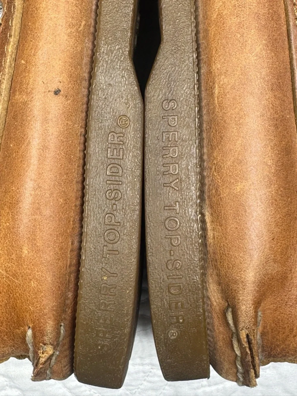 Sperry Original Authentic 2-Eye Slip On Boat Shoes Size 10M Light Brown